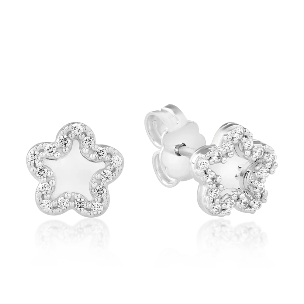 Cercei floare din aur alb