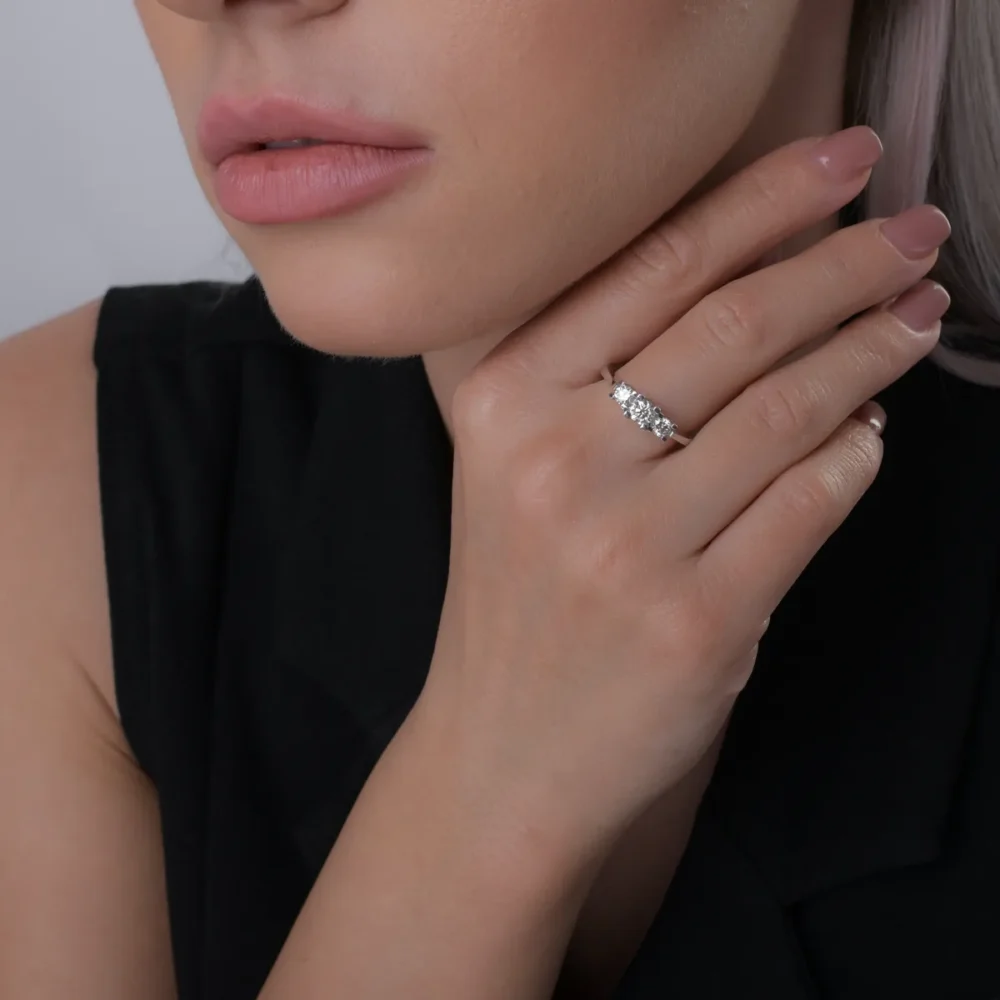 Inel din aur alb cu diamante de 0.61ct - imagine 4