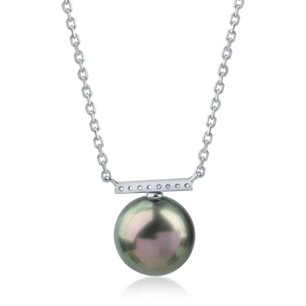 Lant cu pandantiv din aur alb cu perla de cultura si diamante de 0.04ct