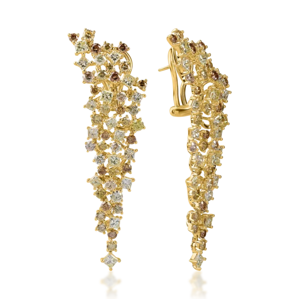 Cercei lungi din aur galben cu diamante multicolore princess si round de 6.2ct