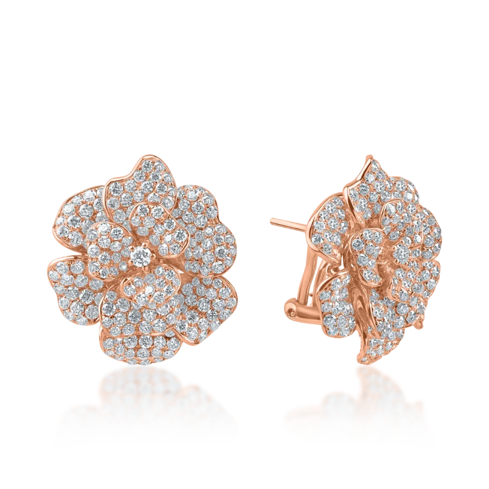 Cercei floare din aur roz cu diamante de 3.87ct