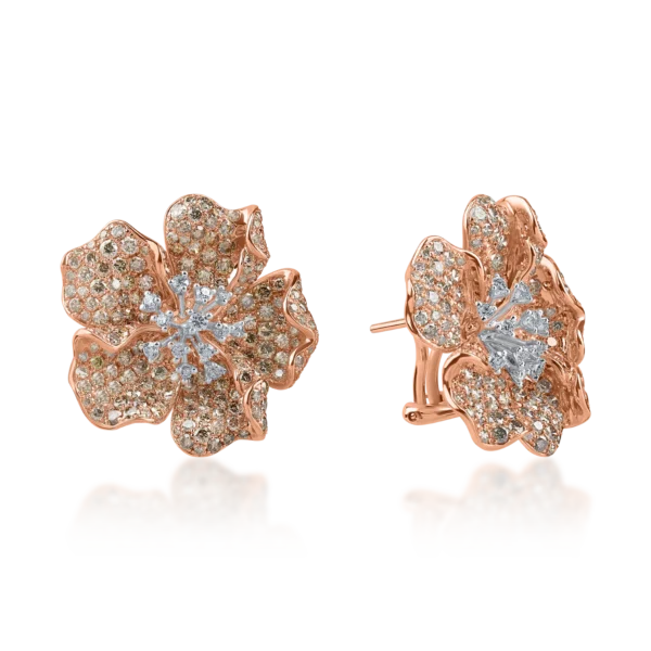 Cercei floare din aur roz cu diamante maro si incolore de 6.6ct