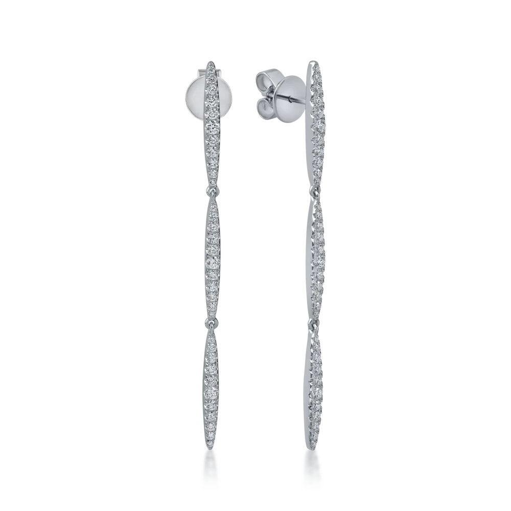 Cercei lungi din aur alb cu diamante de 0.8ct