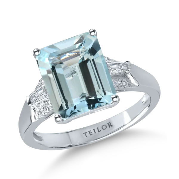 Inel din aur alb cu acvamarin rectangular de 3.2ct si diamante de 0.2ct