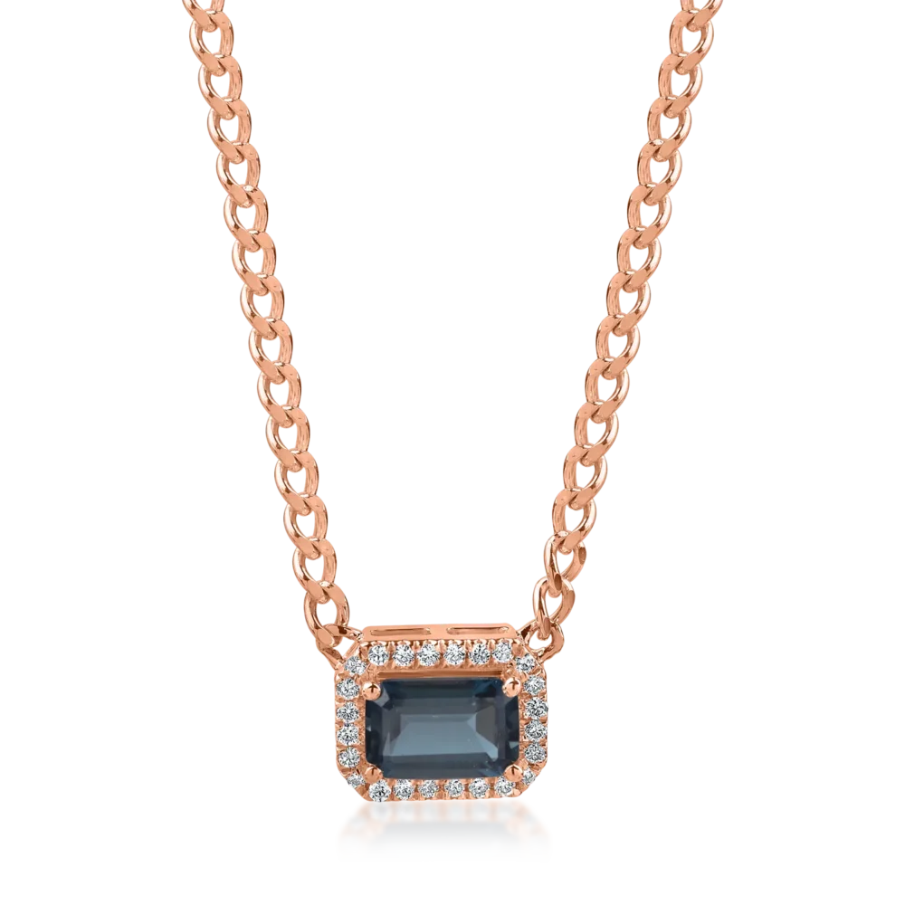 Lant cu pandantiv geometric din aur roz cu topaz london blue square de 0.7ct si diamante de 0.06ct