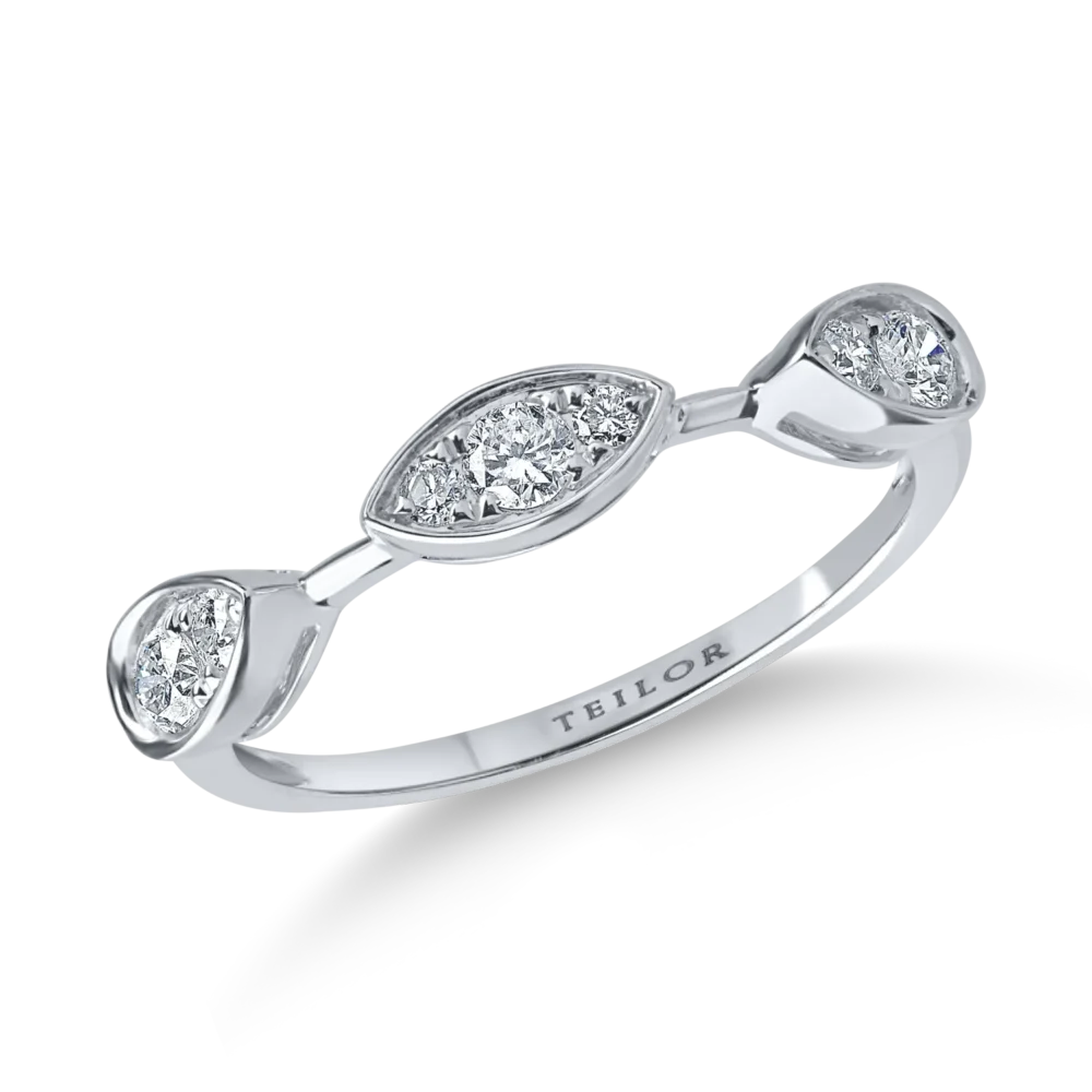 Inel minimalist din aur alb cu diamante de 0.3ct