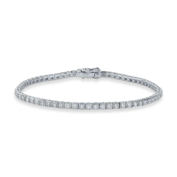 Bratara tennis din aur alb cu diamante de 0.9ct