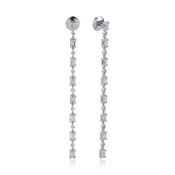 Cercei din aur alb cu diamante baguette si round de 3.59ct