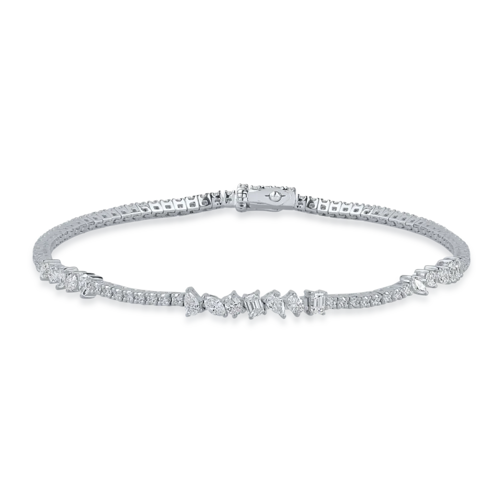 Bratara din aur alb cu diamante de 1.84ct