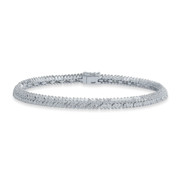 Bratara din aur alb cu diamante de 2.21ct