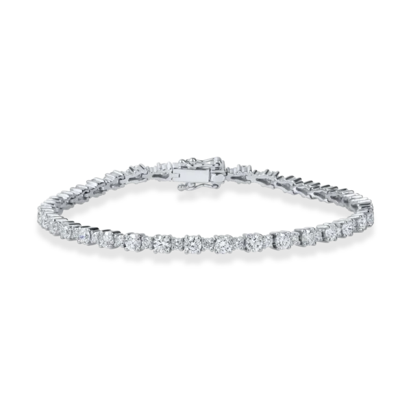 Bratara din aur alb cu diamante de 3.9ct