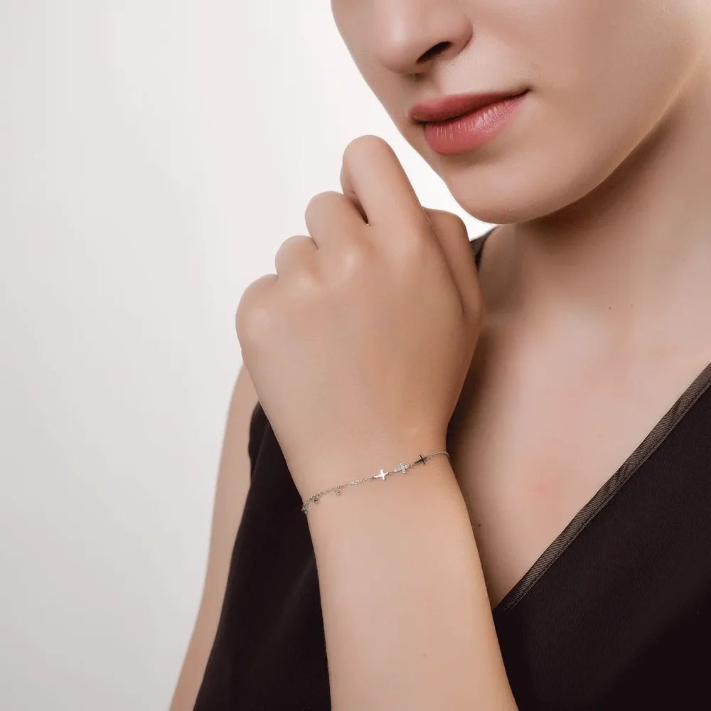 Bratara din aur alb cu diamante de 0.088ct - imagine 2