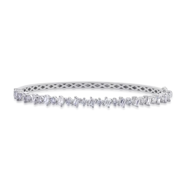 Bratara din aur alb cu diamante emerald si rotunde de 2.32ct