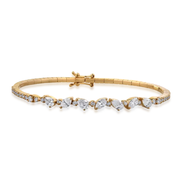 Bratara din aur galben cu diamante marquise, pear si rotunde de 2.21ct