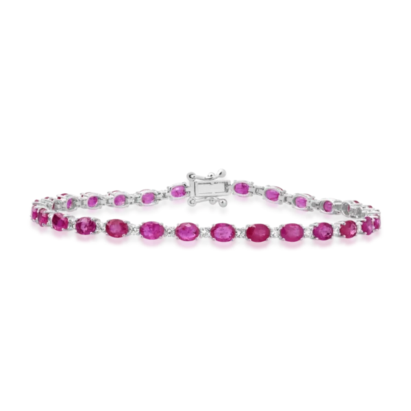 Bratara tennis din aur alb cu rubine ovale de 5.69ct si diamante de 0.6ct