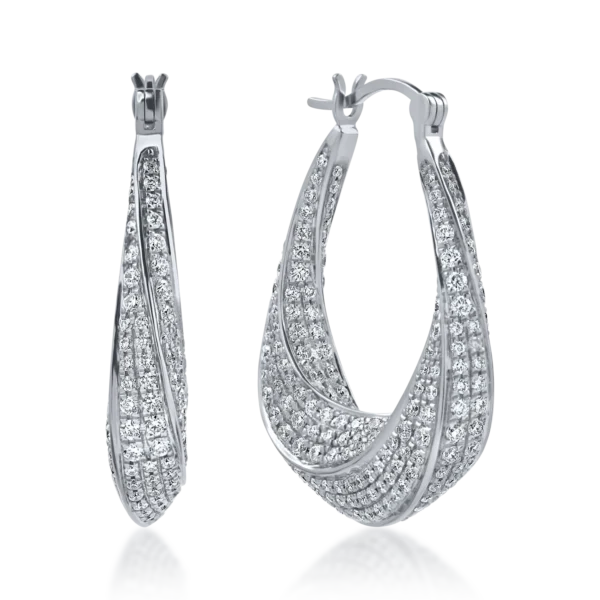 Cercei candelabru din aur alb cu diamante de 3.1ct