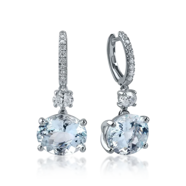 Cercei din aur alb cu acvamarine ovale de 6.56ct si diamante de 0.58ct