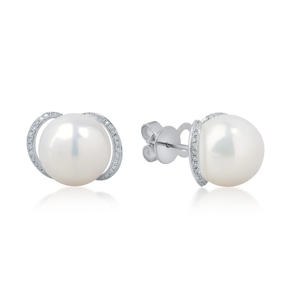 Cercei din aur alb cu diamante de 0.3ct si perle de cultura