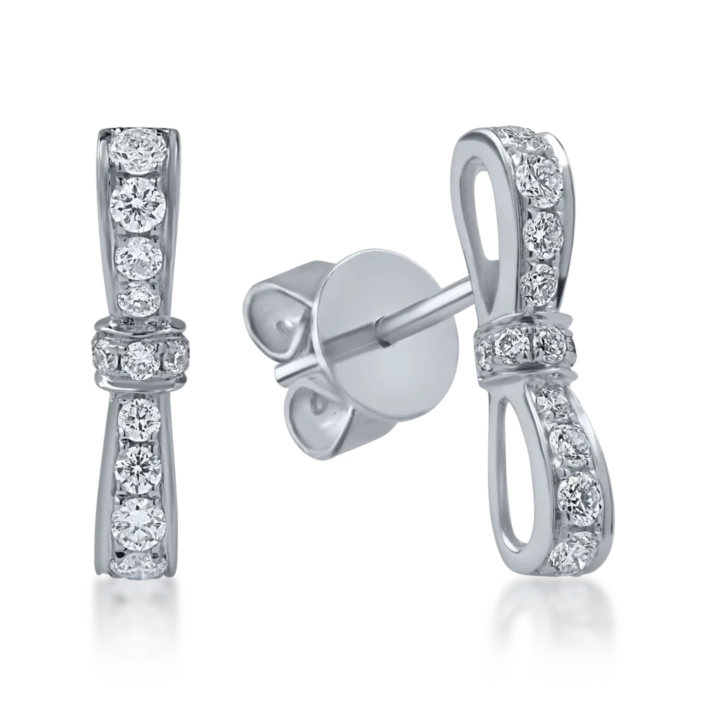 Cercei din aur alb cu diamante de 0.4ct