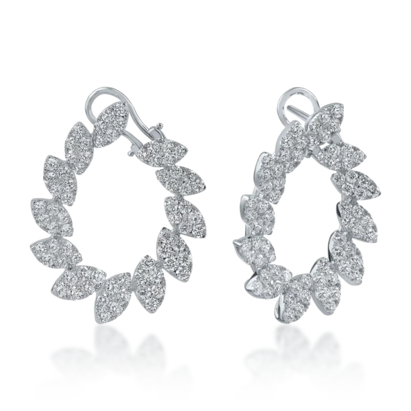 Cercei din aur alb cu diamante de 3.59ct