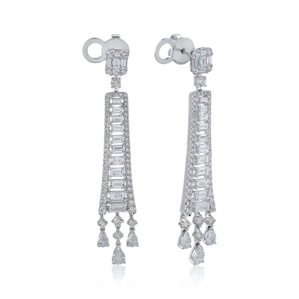 Cercei din aur alb cu diamante de 5.28ct