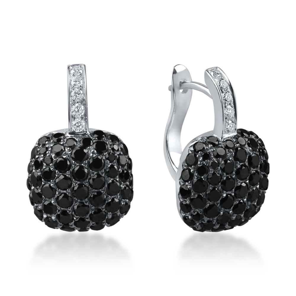 Cercei din aur alb cu diamante negre si incolore de 2.6ct