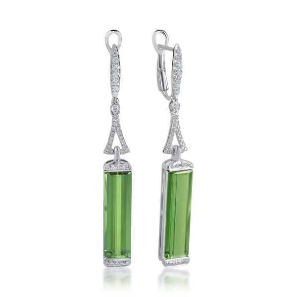 Cercei din aur alb cu turmaline verzi rectangulare de 11.21ct si diamante de 0.4ct