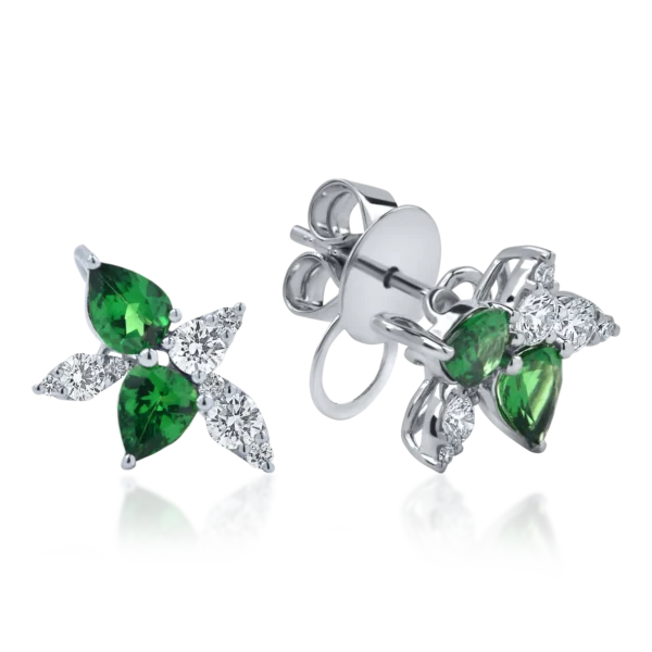 Cercei din aur alb cu tzavorite verzi pear si diamante de 1.5ct