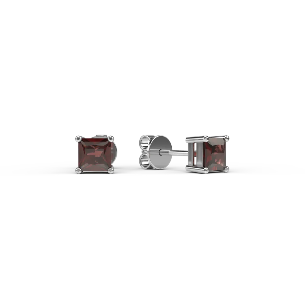 Cercei din aur alb cu rubine princess de 0.145ct