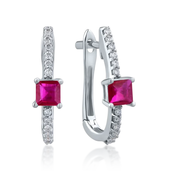 Cercei din aur alb cu rubine princess de 0.504ct si diamante de 0.129ct