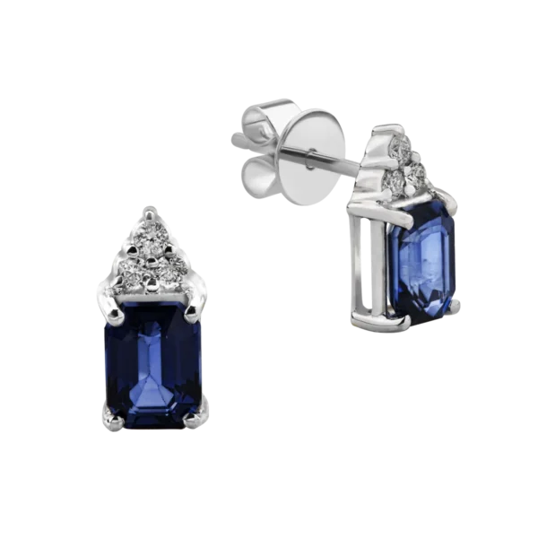 Cercei din aur alb cu safire rectangulare de 2.215ct si diamante de 0.116ct