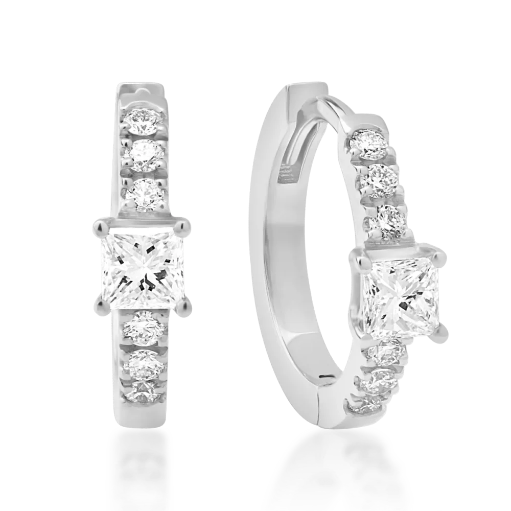 Cercei din aur alb cu diamante princess si rotunde de 0.19ct