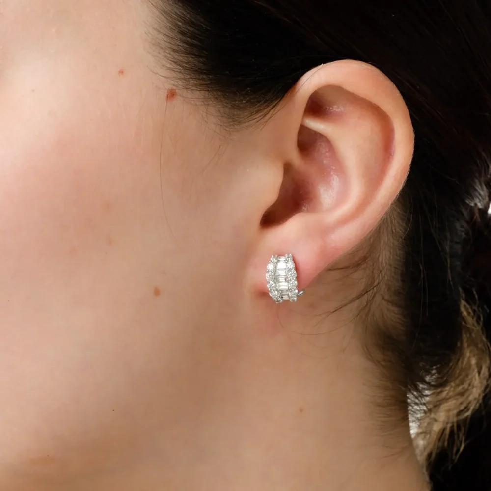 Cercei din aur alb cu diamante baguette si rotunde de 1.36ct - imagine 5