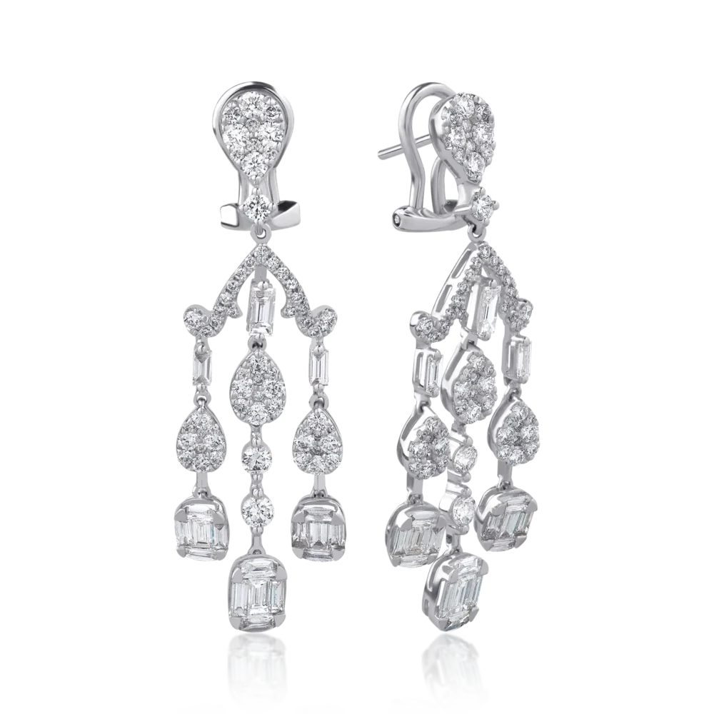 Cercei din aur alb cu diamante baguette si round de 3.36ct