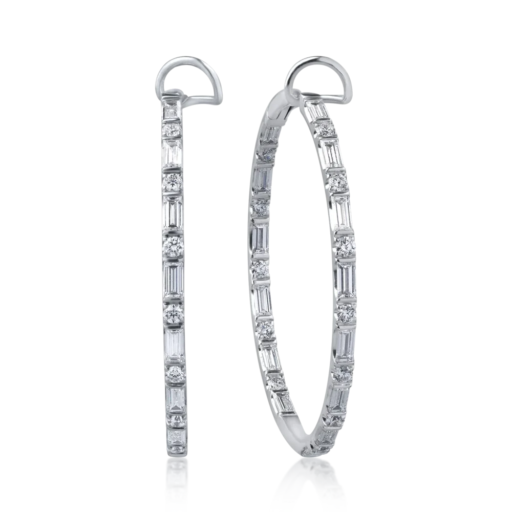 Cercei din aur alb cu diamante baguette si round de 3.92ct