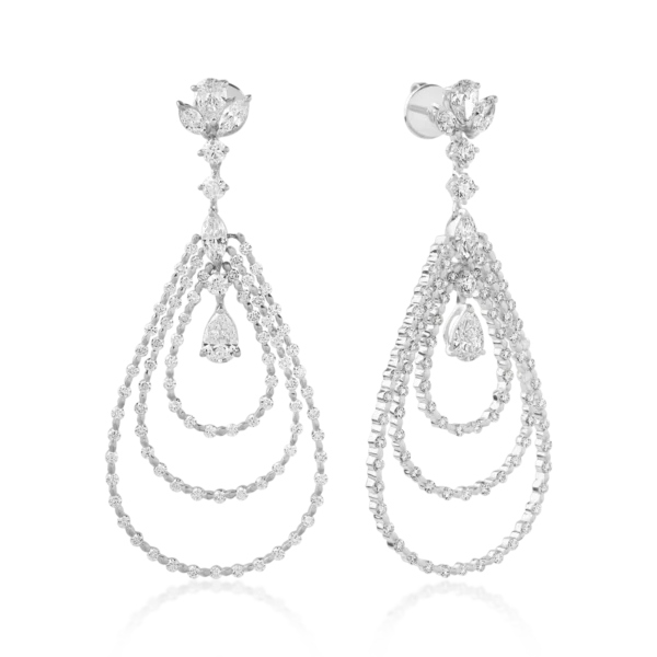 Cercei din aur alb cu diamante de 4.56ct