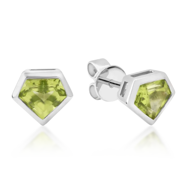 Cercei din aur alb cu peridote de 1.26ct
