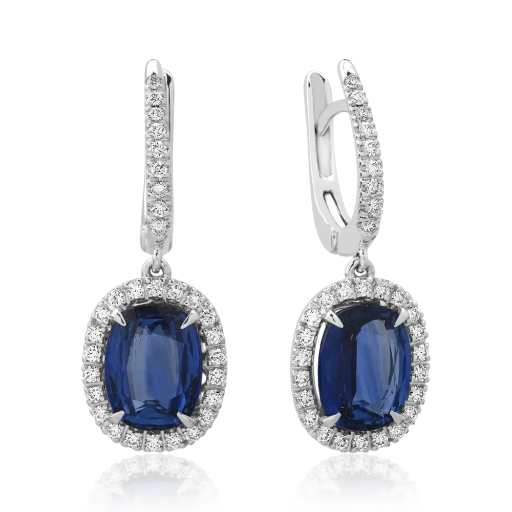 Cercei din aur alb cu safire ovale de 4.19ct si diamante round de 0.42ct