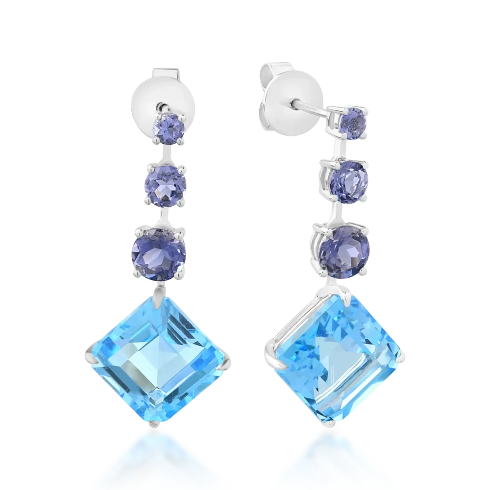 Cercei din aur alb cu topaze albastre octogonale de 11.4ct si iolite de 1.7ct