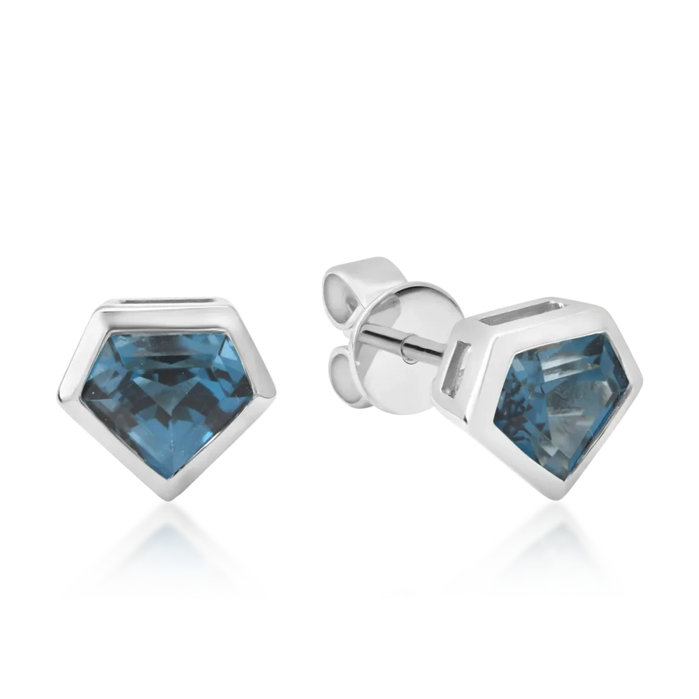 Cercei din aur alb cu topaze london blue de 1.426ct