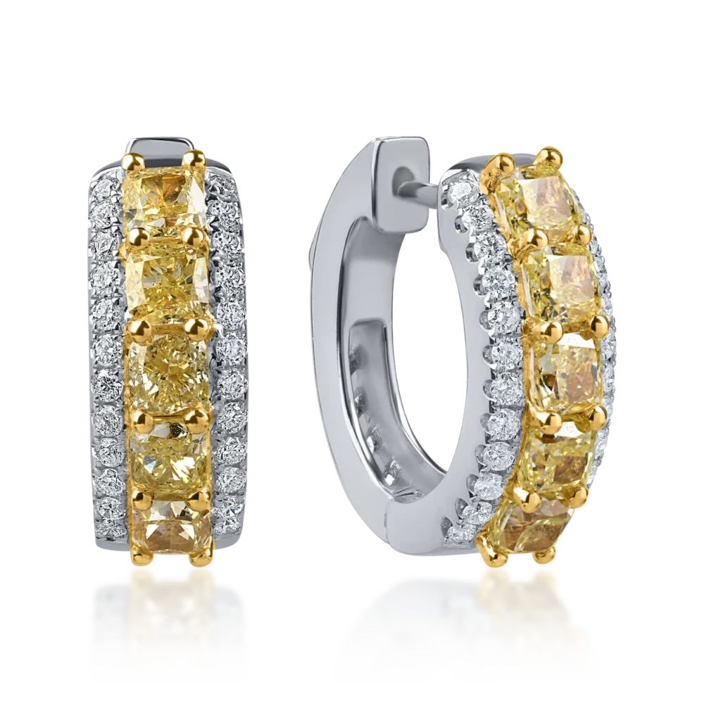 Cercei din aur alb-galben cu diamante galbene cushion si incolore de 2.2ct