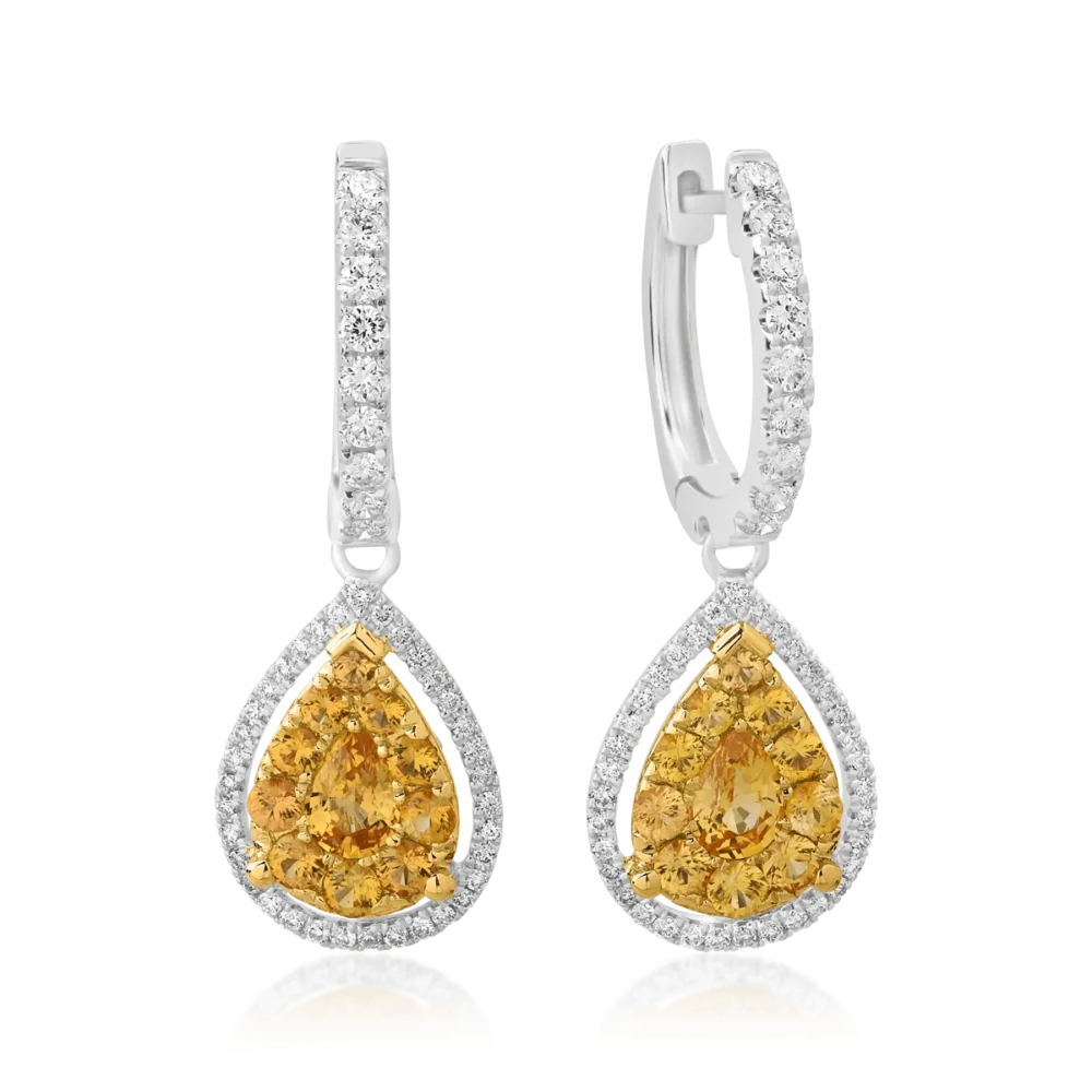 Cercei din aur alb-galben cu safire galbene pear si rotunde de 0.94ct si diamante de 0.48ct