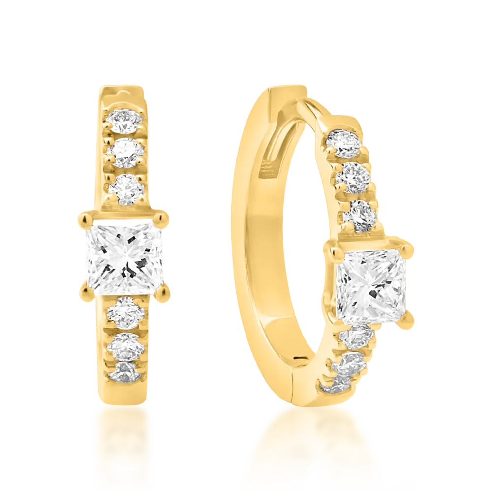 Cercei din aur galben cu diamante princess si rotunde de 0.19ct