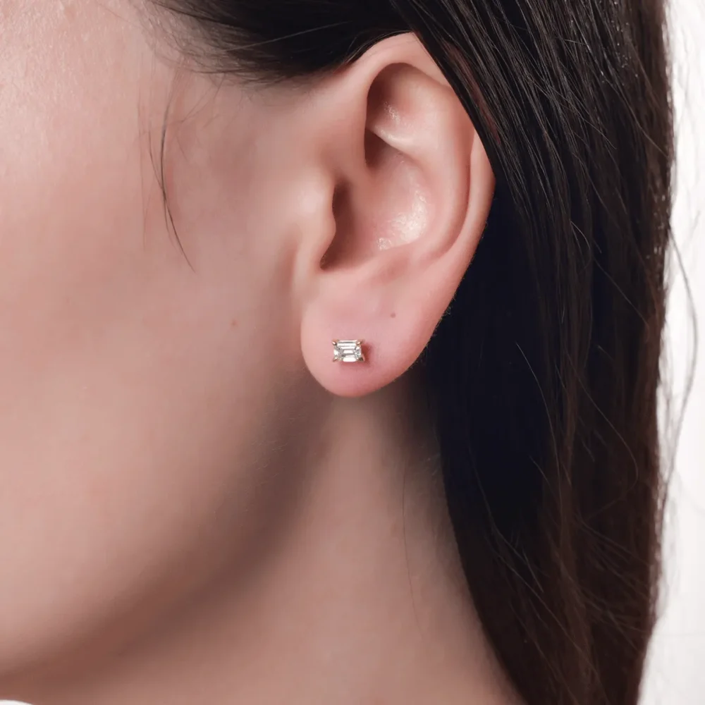 Cercei din aur galben cu diamante emerald de 0.8ct - imagine 4