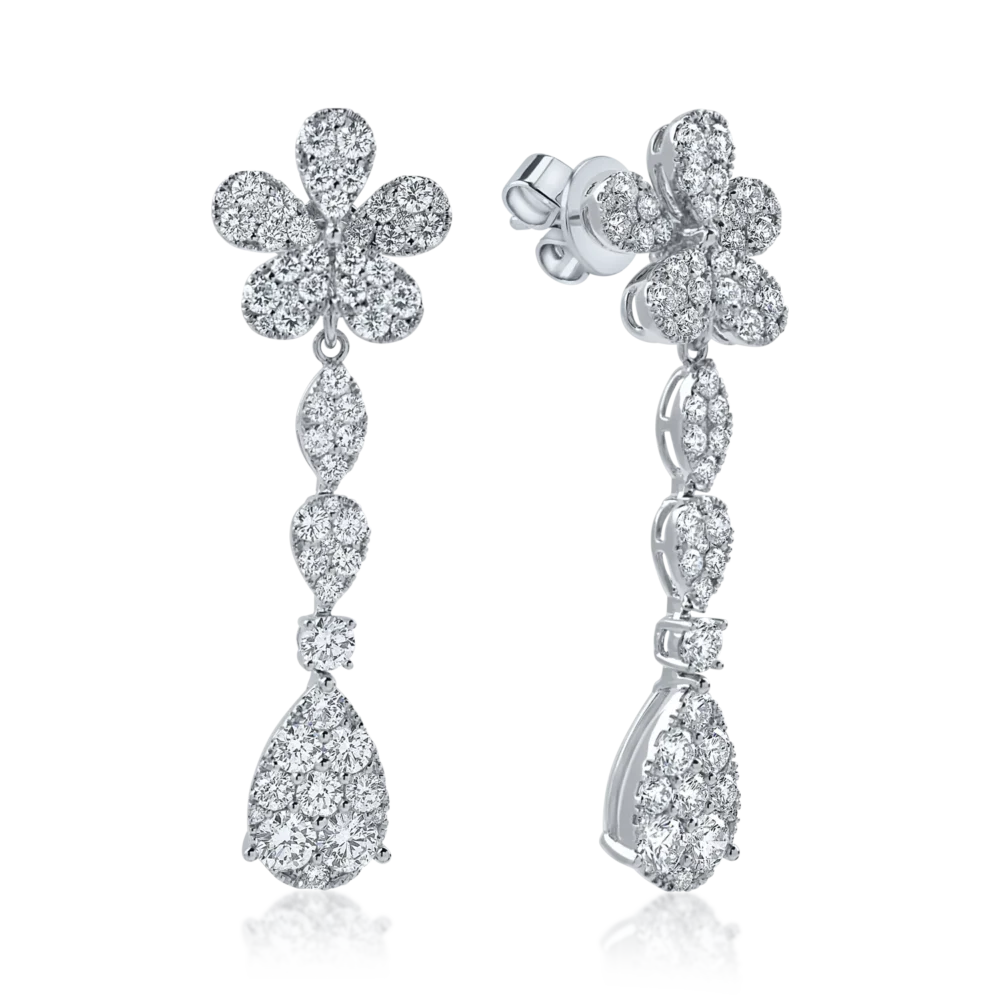 Cercei floare din aur alb cu diamante de 3.8ct