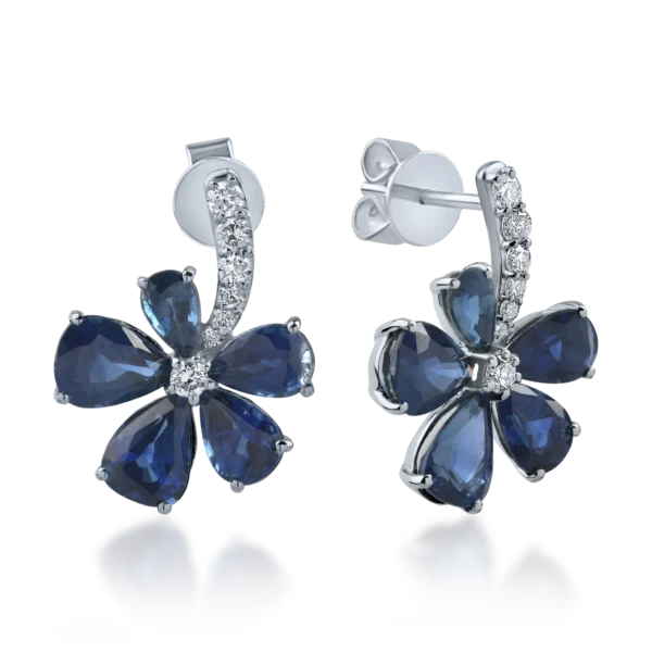 Cercei floare din aur alb cu safire pear de 6.08ct si diamante de 0.28ct