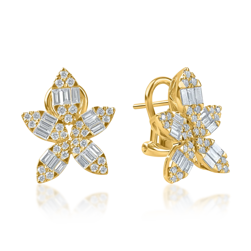 Cercei flori din aur galben cu diamante baguette si rotunde de 1.3ct