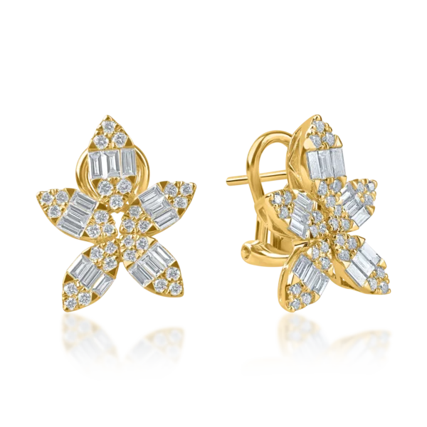 Cercei flori din aur galben cu diamante baguette si rotunde de 1.3ct