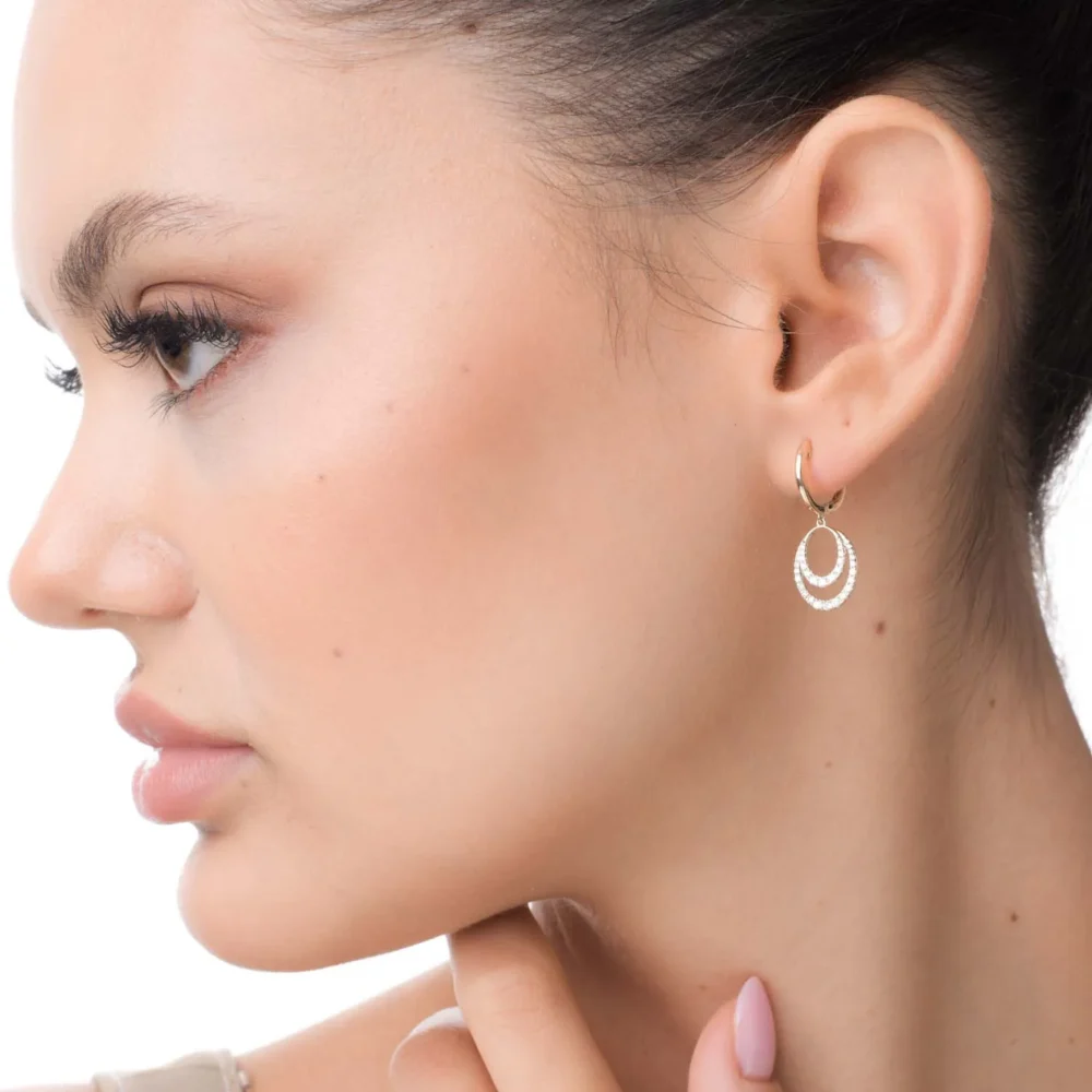 Cercei geometrici din aur galben cu diamante de 0.37ct - imagine 3