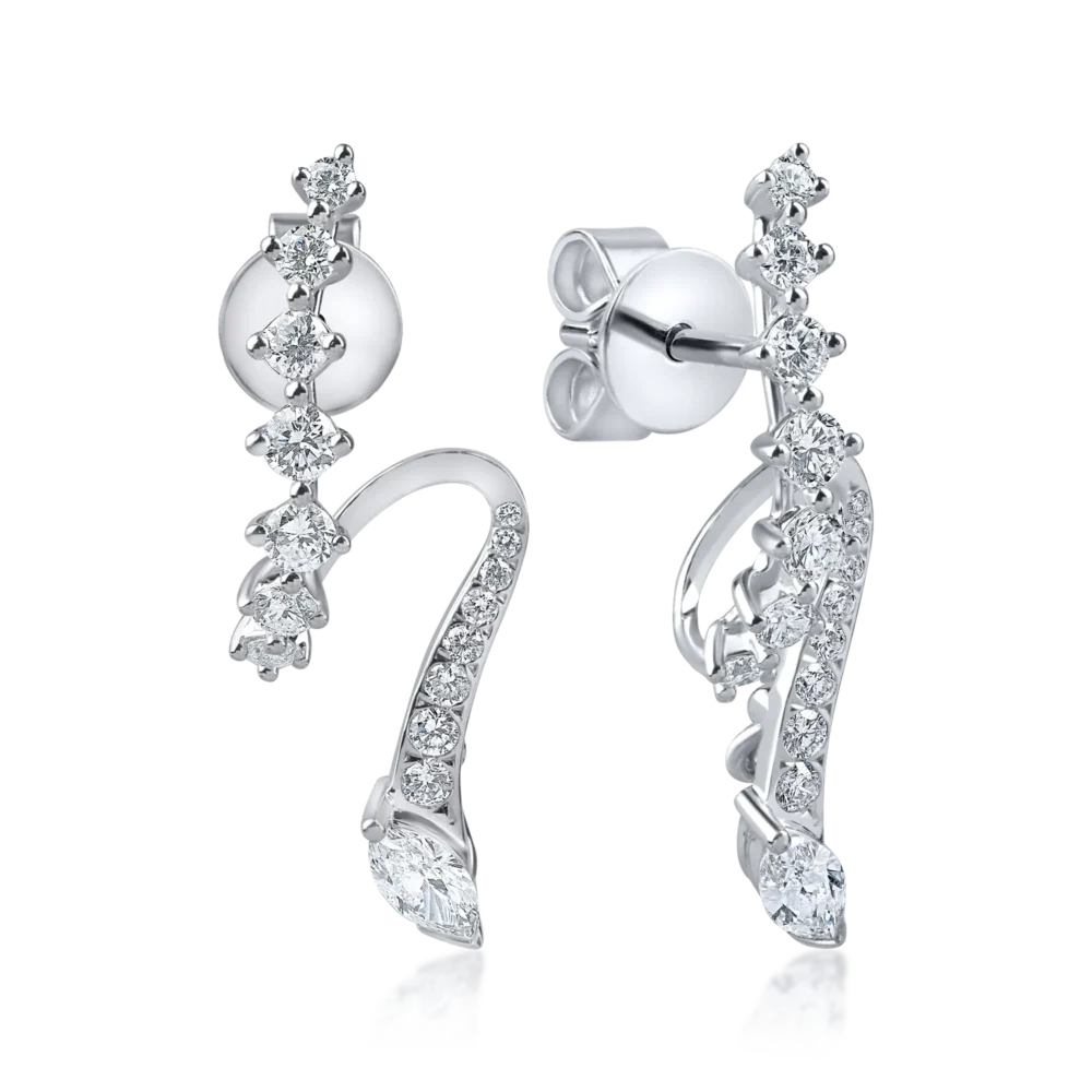 Cercei lungi din aur alb cu diamante marquise si rotunde de 1.18ct